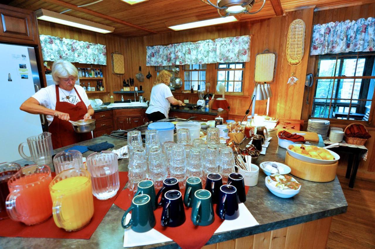 The Castle Bed And Breakfast Ocracoke Dış mekan fotoğraf